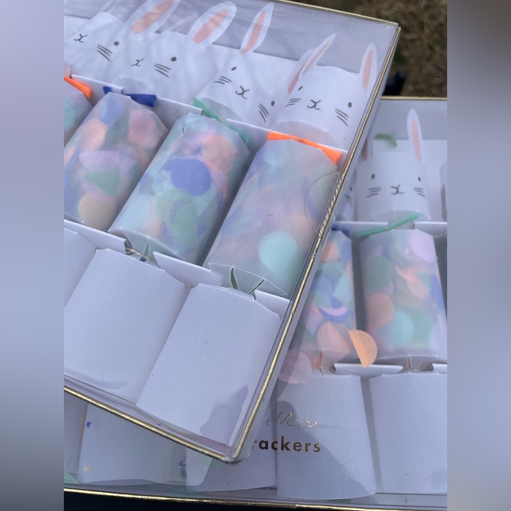 MERI MERI Mini Bunny Rabbit Easter Paper Crackers Bows Bow-tie 18 Total, 3 boxes - Picture 5 of 6